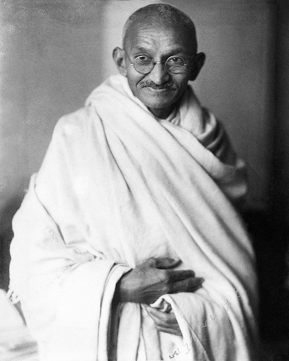 Mahatma Gandhi — portret editorialowy